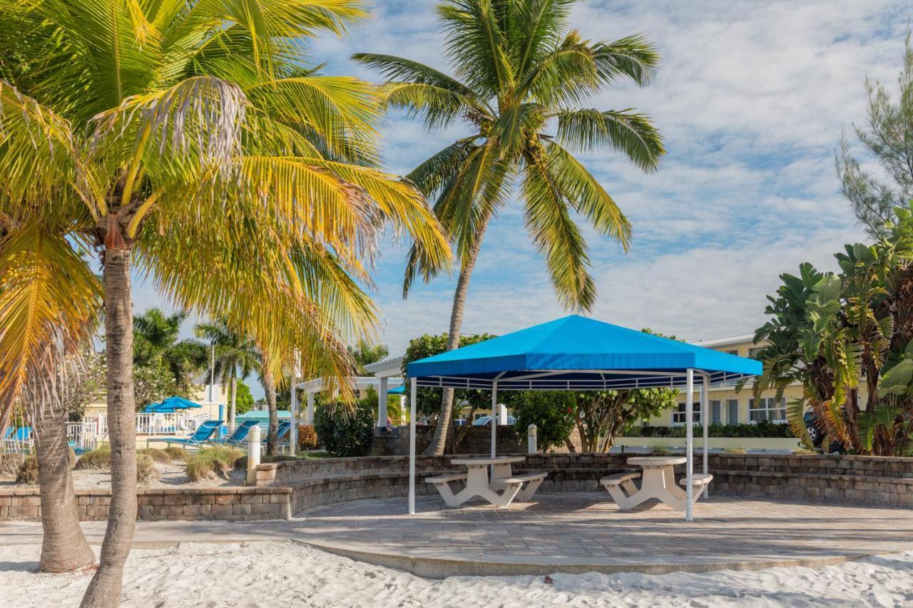 The Neptune Resort Fort Myers Beach Dış mekan fotoğraf