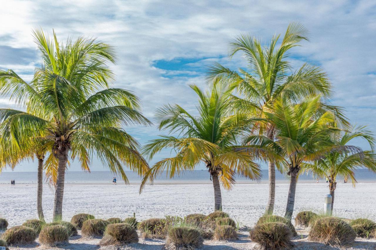 The Neptune Resort Fort Myers Beach Dış mekan fotoğraf